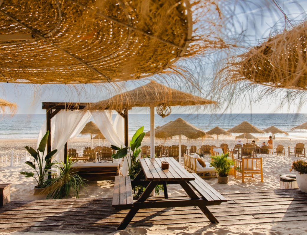 Beachfront tables 